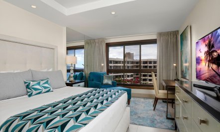 Paradise Shores 7