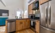 Hillcrest Sunlit 8