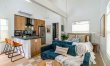Hillcrest Sunlit 0