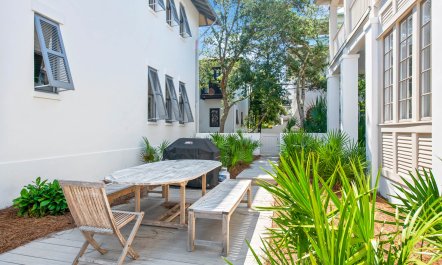 Porches of Rosemary 1