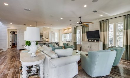 Swing Bed on 30A 2