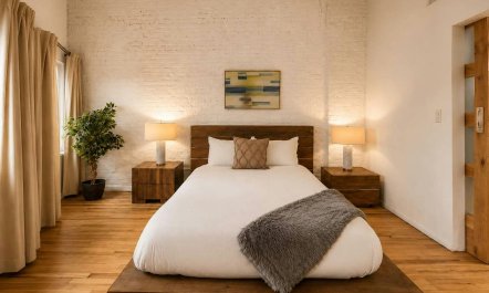 Bowery Belle 8