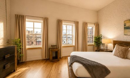 Bowery Belle 9