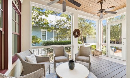 Porch & Pine 1