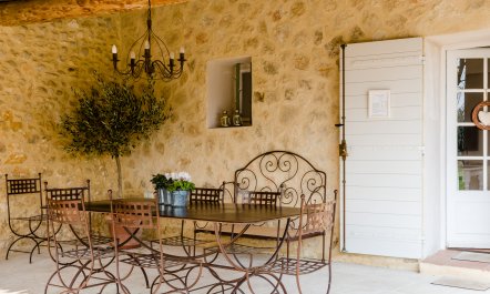 Olive Oil & Luberon Light 2