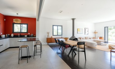 Provence Pine 9