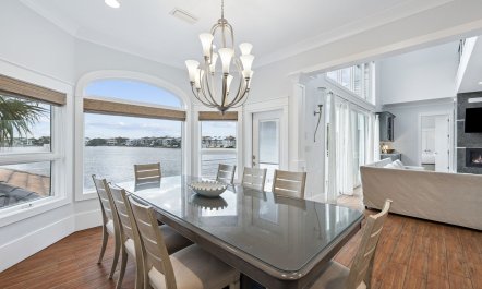 Destin Waterlily 8