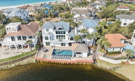 Destin Waterlily 1