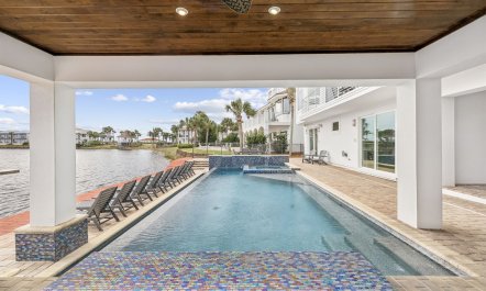 Destin Waterlily 3