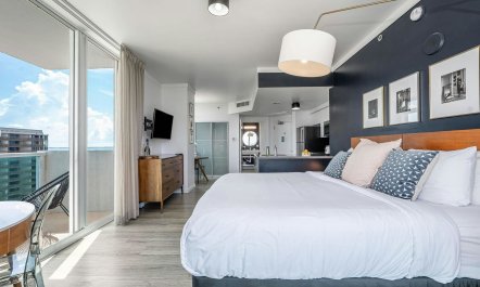 Grove & Bay Breeze 8