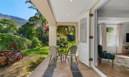Constantia in Full Bloom 7