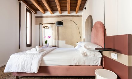 The Palazzo Guest 1