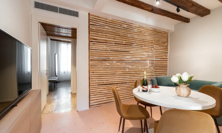 The Palazzo Guest 2