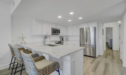 Ocean Point Abode 5