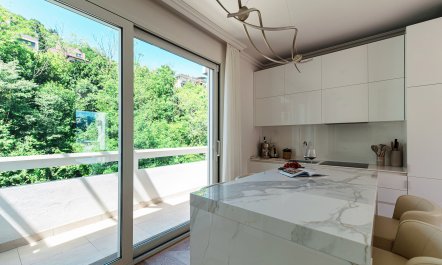 Pearl & Azure 7
