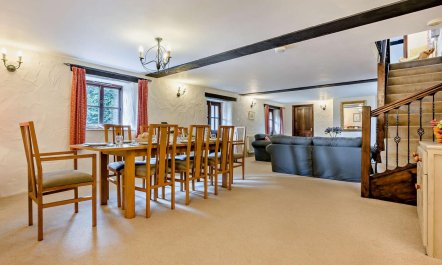 4 Bed in Helston 6