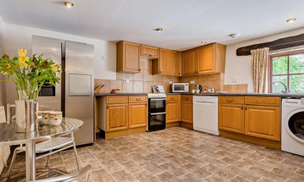 4 Bed in Helston 3
