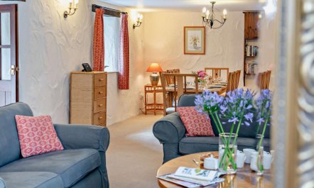 4 Bed in Helston 7