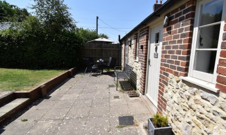 2 Bed in Dorchester 3