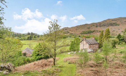 8 Bed in Holmrook 3