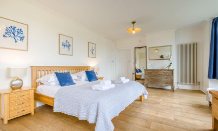 5 Bed in Widemouth Bay 6
