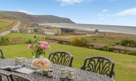 5 Bed in Widemouth Bay