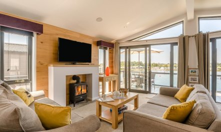2 Bed in Bredons Hardwick 1