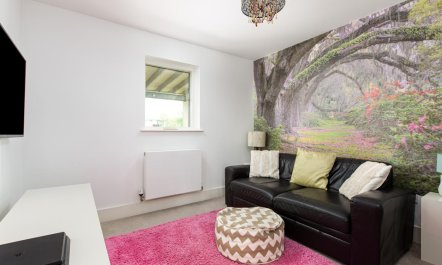 4 Bed in Somerford Keynes 8
