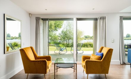 5 Bed in Somerford Keynes 5