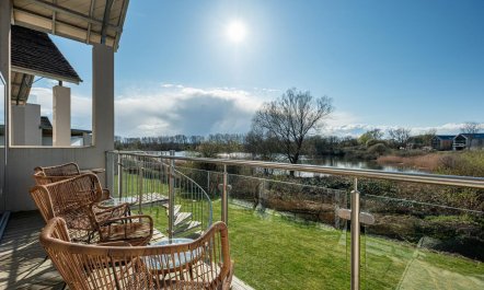 4 Bed in Somerford Keynes 7