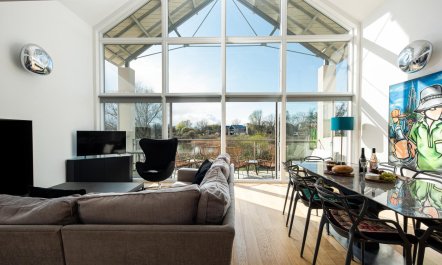 4 Bed in Somerford Keynes 3