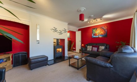 3 Bed in Stirling 1