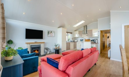 3 Bed in Bredons Hardwick 1