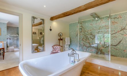5 Bed in Marnhull 4