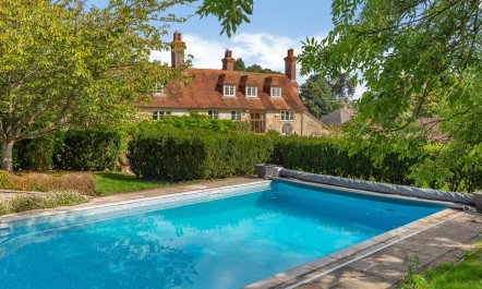 5 Bed in Marnhull 2