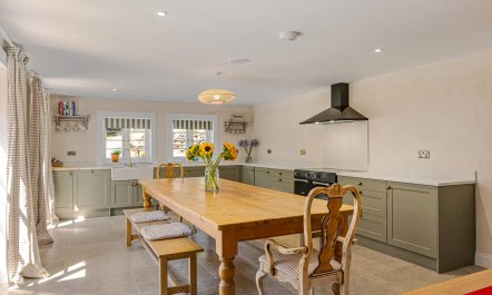 7 Bed in Lobb 5