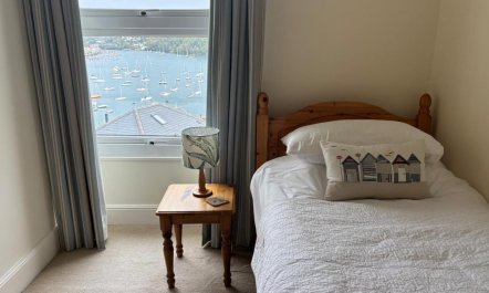 3 Bed in Polruan 8