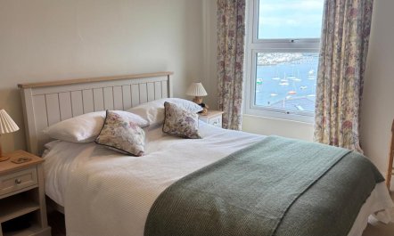 3 Bed in Polruan 4