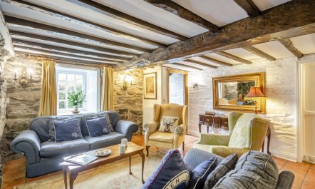 5 Bed in Betws Garmon 8