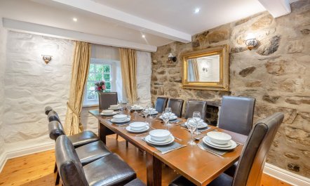 5 Bed in Betws Garmon 5