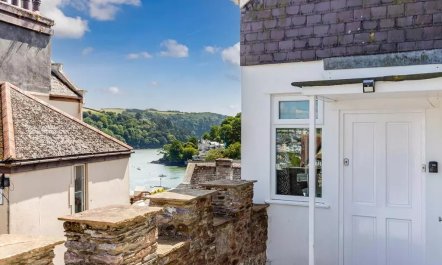 2 Bed in Dartmouth 9