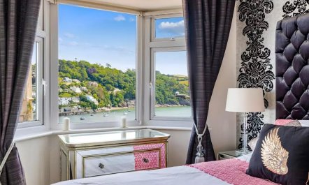 2 Bed in Dartmouth 6