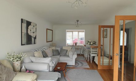 4 Bed in Southgate 1