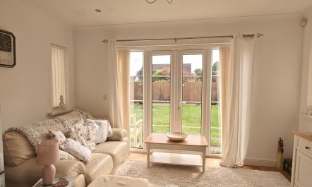 4 Bed in Southgate 2