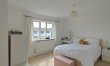4 Bed in Southgate 9