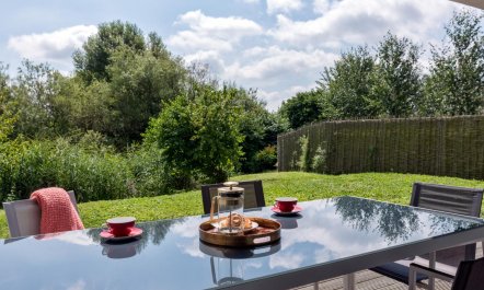 4 Bed in Somerford Keynes 1