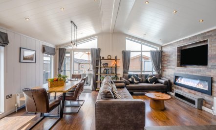 3 Bed in Bredons Hardwick 1