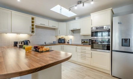 3 Bed in Hartland 6