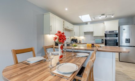 3 Bed in Hartland 7