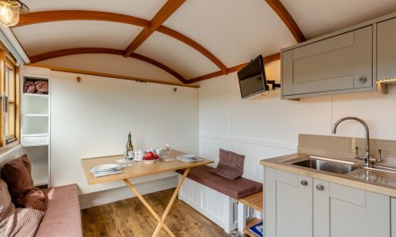 1 Bed in St Austell 3